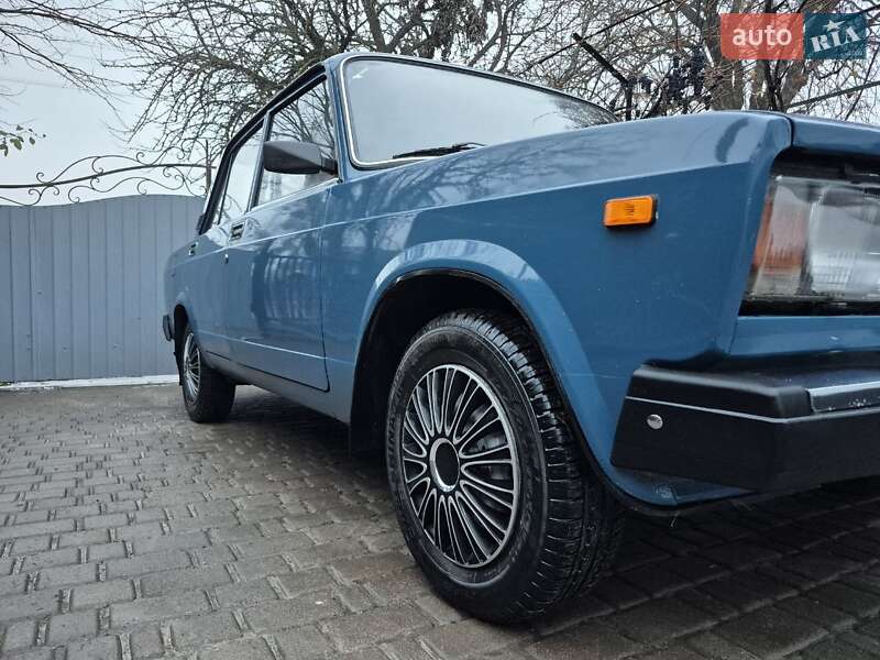 Седан ВАЗ / Lada 2107 2007 в Шумську