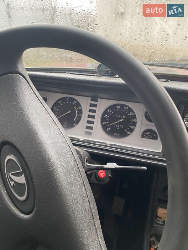 Седан ВАЗ / Lada 2107 2005 в Рожнятове