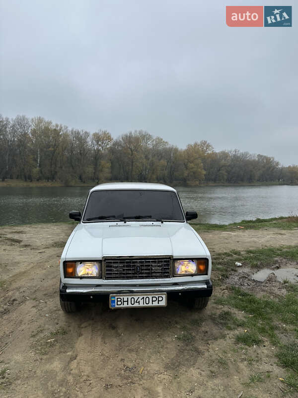 Седан ВАЗ / Lada 2107 2006 в Беляевке