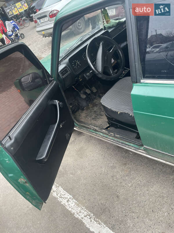 Седан ВАЗ / Lada 2107 1985 в Чорнухах