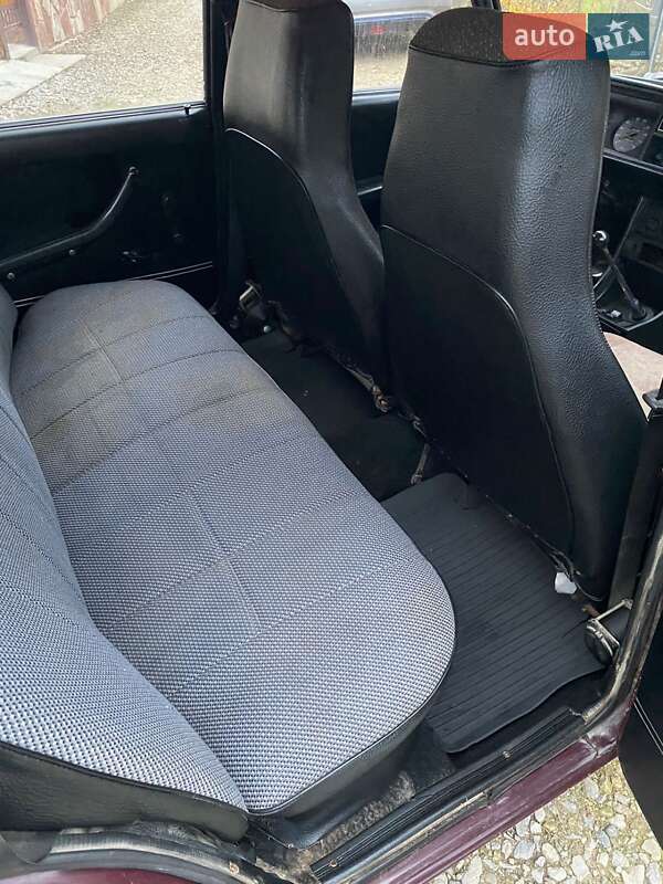 Седан ВАЗ / Lada 2107 2006 в Залещиках