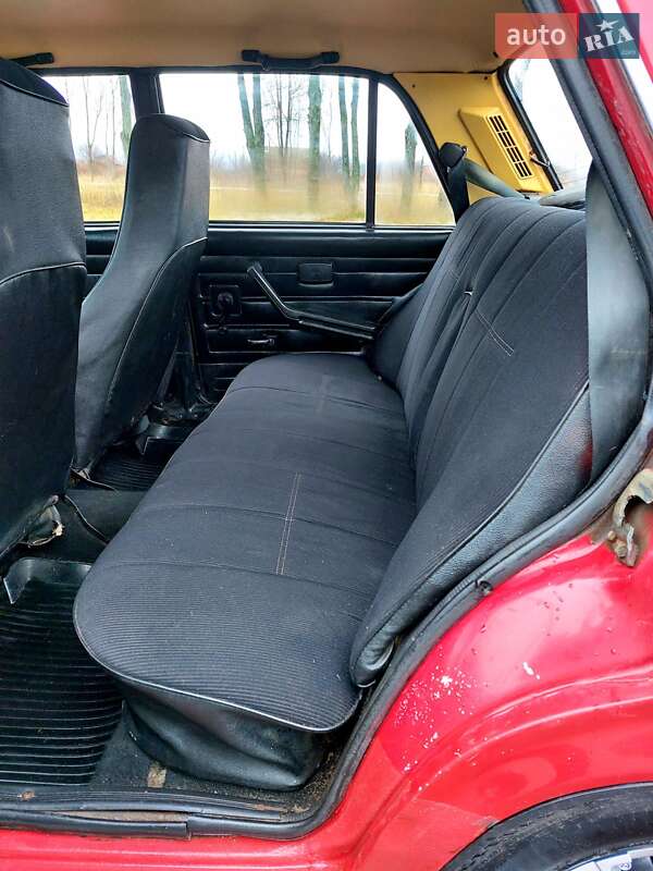 Седан ВАЗ / Lada 2107 1997 в Тростянце