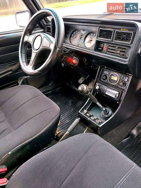 Седан ВАЗ / Lada 2107 1997 в Тростянце