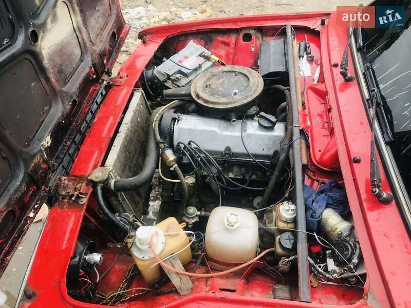 Седан ВАЗ / Lada 2107 1990 в Ужгороде