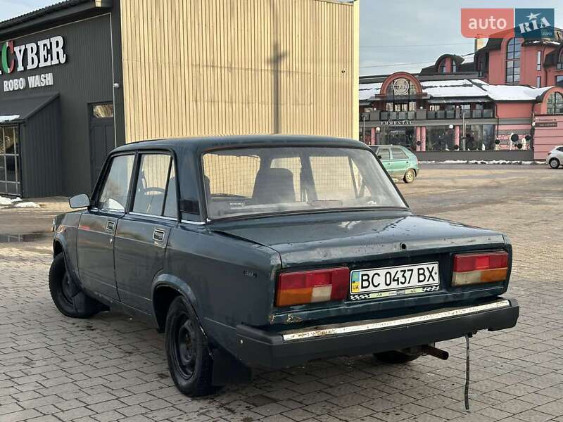 Седан ВАЗ / Lada 2107 2005 в Дрогобыче