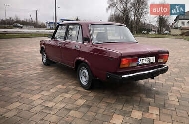 Седан ВАЗ / Lada 2107 2003 в Івано-Франківську