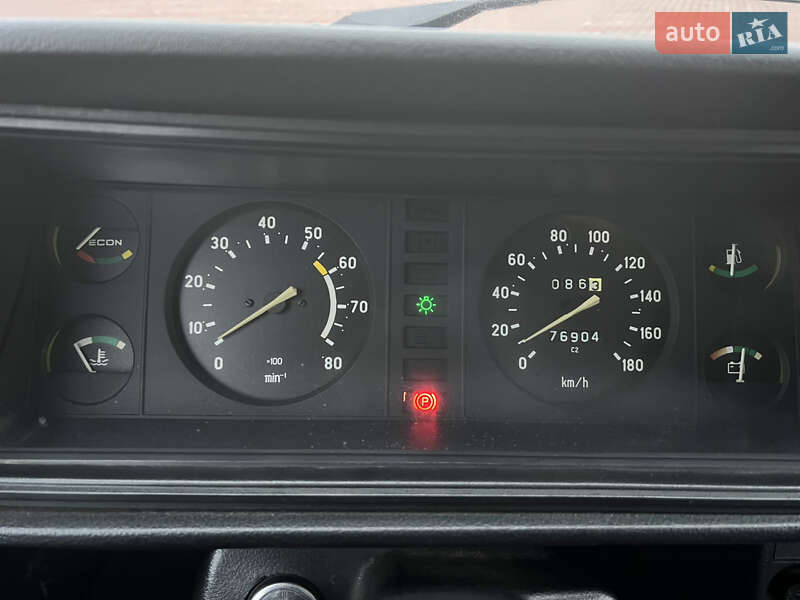 Седан ВАЗ / Lada 2107 2004 в Білій Церкві