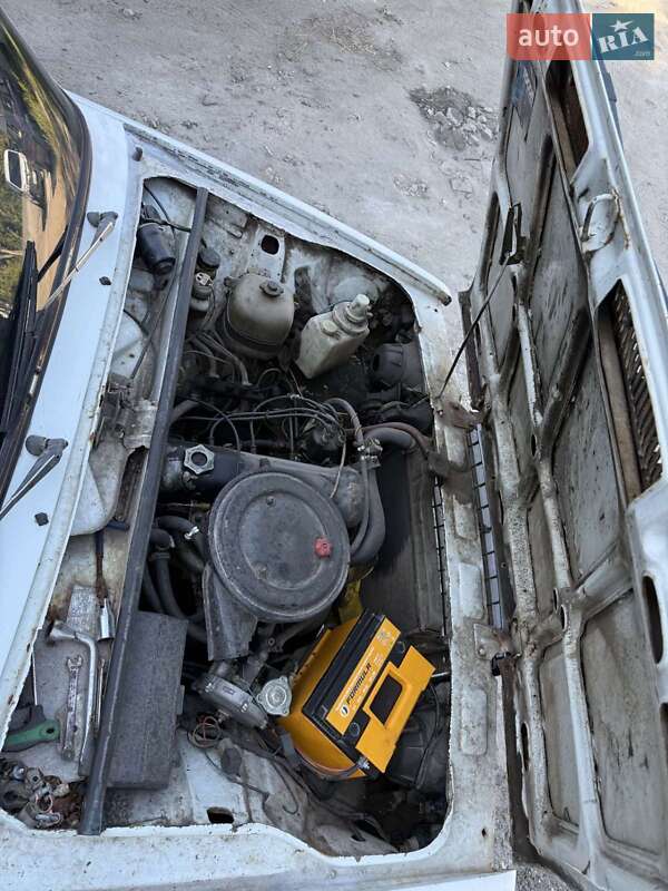 Седан ВАЗ / Lada 2107 1998 в Хотове