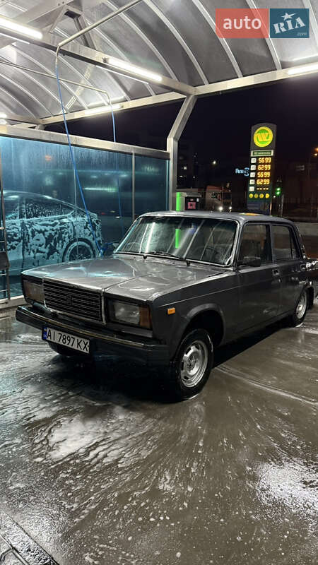 Седан ВАЗ / Lada 2107 2007 в Киеве фото 2 Седан ВАЗ / Lada 2107 2007 в Киеве