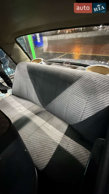 Седан ВАЗ / Lada 2107 2007 в Киеве фото 7 Седан ВАЗ / Lada 2107 2007 в Киеве