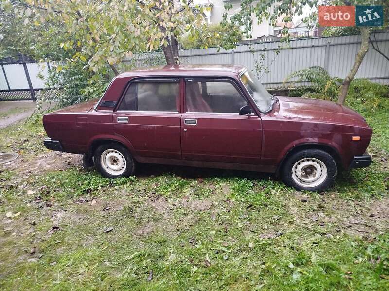 Седан ВАЗ / Lada 2107 2005 в Мамаївцах фото 6 Седан ВАЗ / Lada 2107 2005 в Мамаївцах