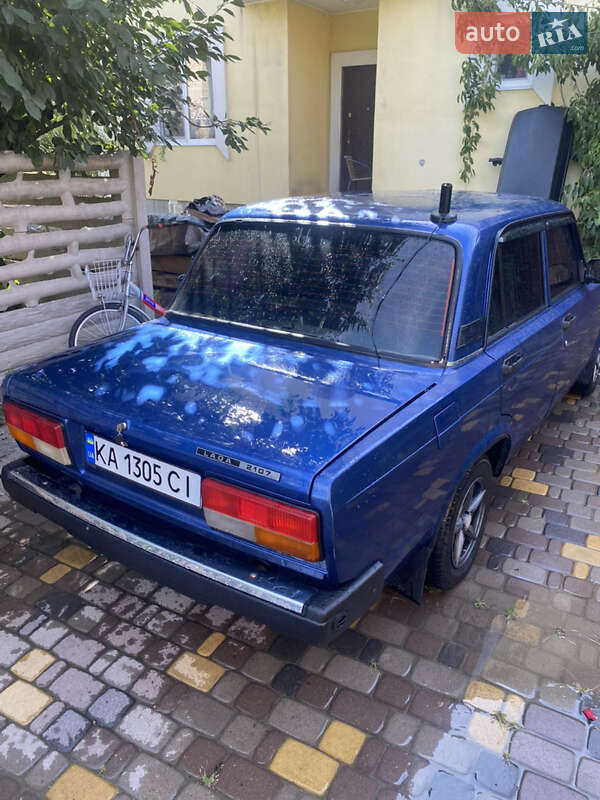 Седан ВАЗ / Lada 2107 2006 в Києві