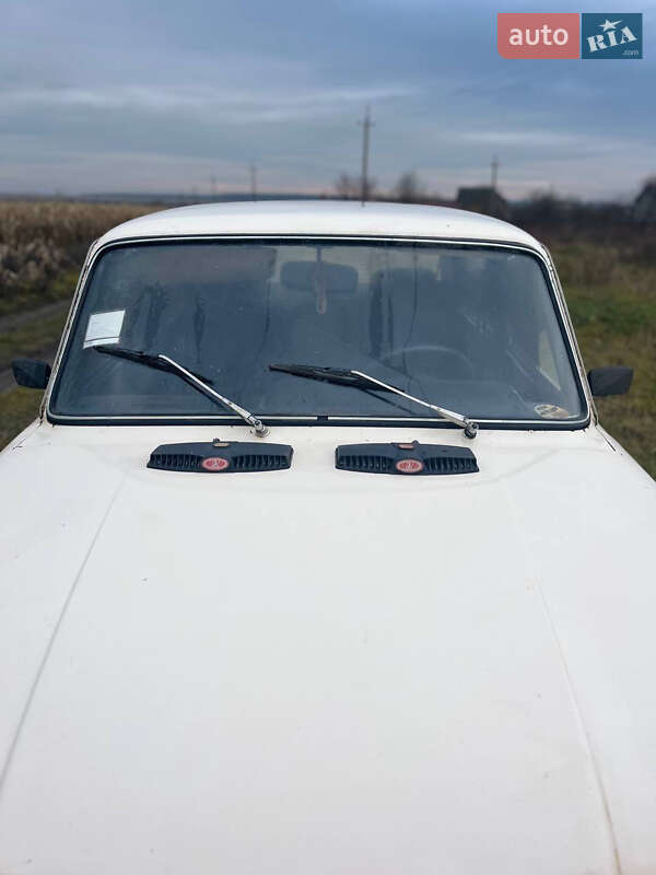 Седан ВАЗ / Lada 2107 1987 в Радехове