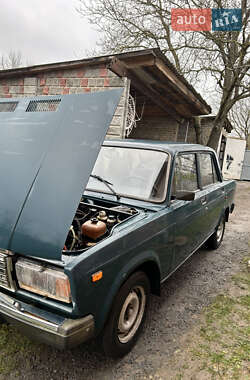 Седан ВАЗ 2107 2006 в Рівному