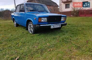 Седан ВАЗ 2107 1986 в Жидачове