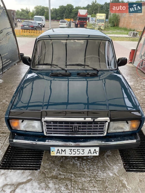 ВАЗ / Lada 2107 2004 ВАЗ / Lada 2107 2004