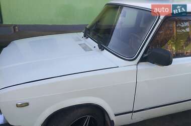 Седан ВАЗ 2107 2000 в Городенке