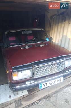 Седан ВАЗ / Lada 2107 2006 в Коломые