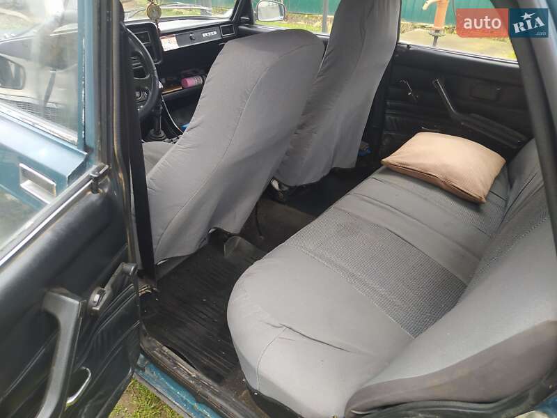 Седан ВАЗ / Lada 2107 1999 в Івано-Франківську