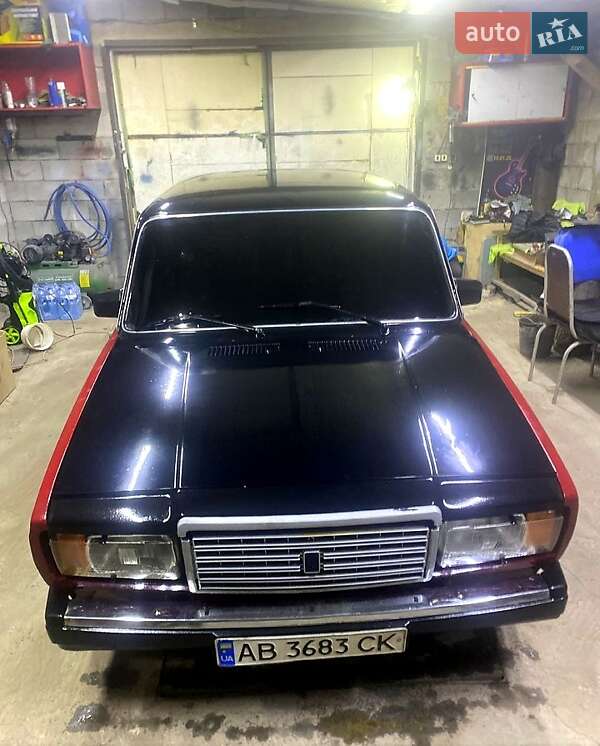 Седан ВАЗ / Lada 2107 2003 в Крижополі