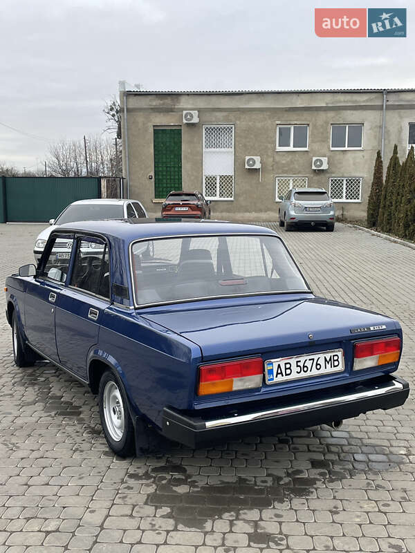 Седан ВАЗ / Lada 2107 2007 в Ильинцах