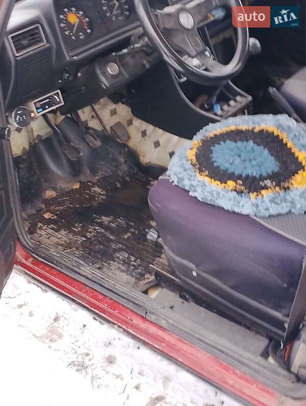 Седан ВАЗ / Lada 2107 1994 в Охтирці