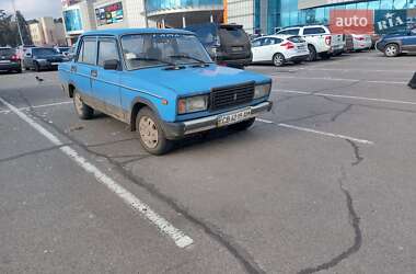 Седан ВАЗ 2107 1999 в Чернігові