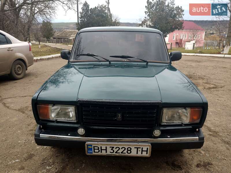 Седан ВАЗ / Lada 2107 2006 в Подільську