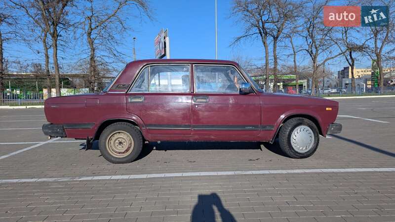 Седан ВАЗ / Lada 2107 2000 в Одессе фото 7 Седан ВАЗ / Lada 2107 2000 в Одессе