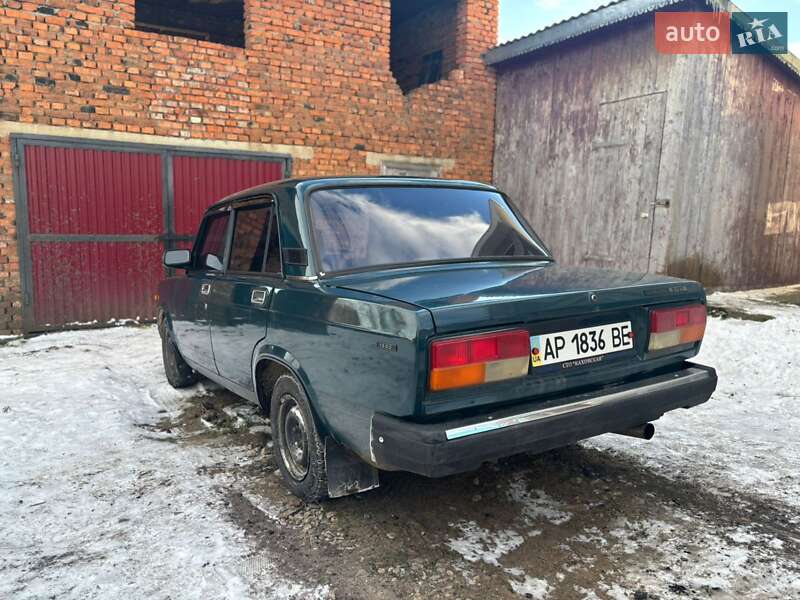 Седан ВАЗ / Lada 2107 2005 в Ланчине