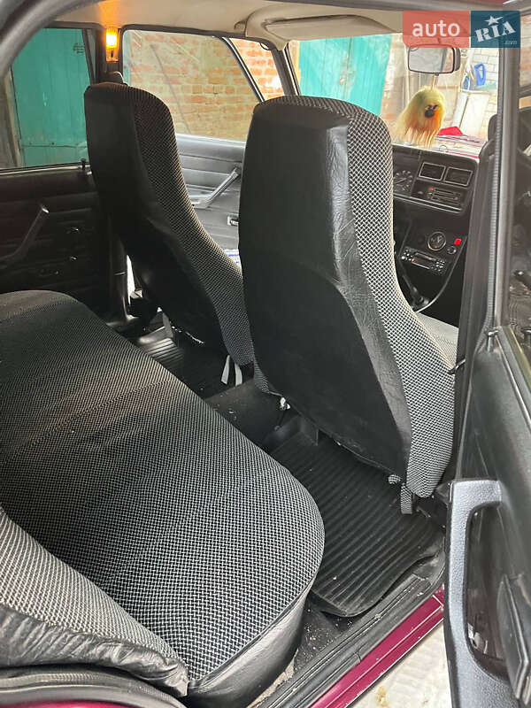 Седан ВАЗ / Lada 2107 2004 в Нежине фото 7 Седан ВАЗ / Lada 2107 2004 в Нежине