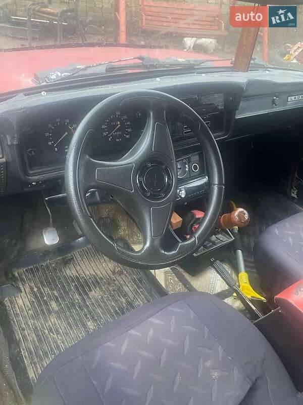 Седан ВАЗ / Lada 2107 1989 в Луцке фото 5 Седан ВАЗ / Lada 2107 1989 в Луцке