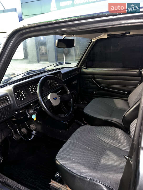 Седан ВАЗ / Lada 2107 2007 в Ужгороде фото 10 Седан ВАЗ / Lada 2107 2007 в Ужгороде
