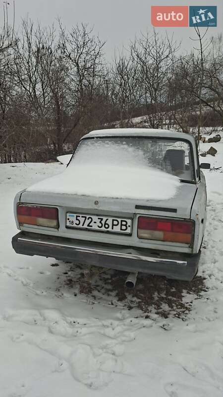 Седан ВАЗ / Lada 2107 1990 в Дубно фото 5 Седан ВАЗ / Lada 2107 1990 в Дубно