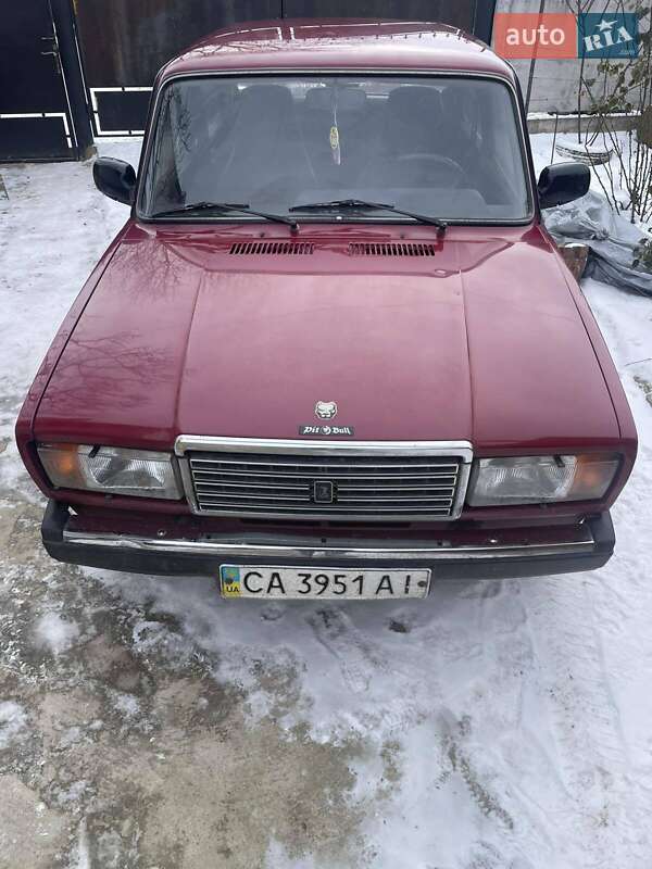 Седан ВАЗ / Lada 2107 2006 в Немирові