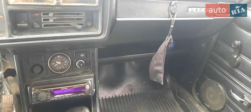 Седан ВАЗ / Lada 2107 1999 в Тернополе