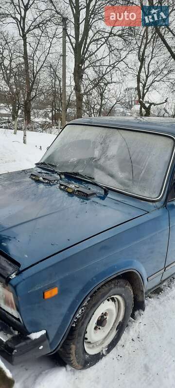 Седан ВАЗ / Lada 2107 1999 в Тернополе