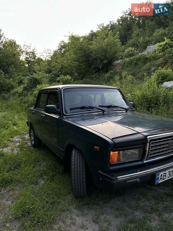 Седан ВАЗ / Lada 2107 2006 в Каневі фото 2 Седан ВАЗ / Lada 2107 2006 в Каневі