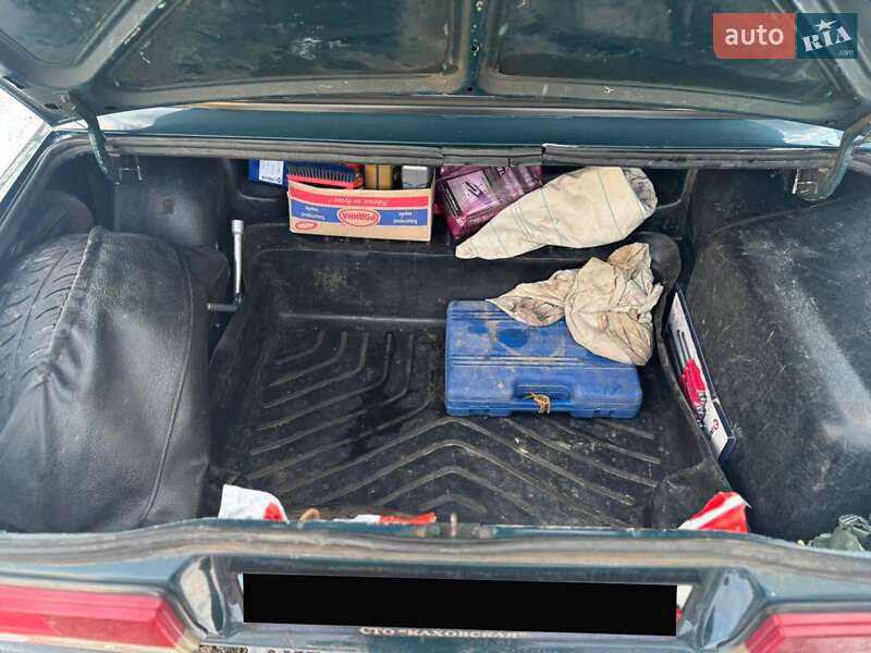 Седан ВАЗ / Lada 2107 2005 в Надворной