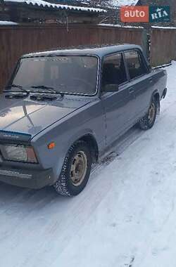 Седан ВАЗ 2107 2007 в Лебедине