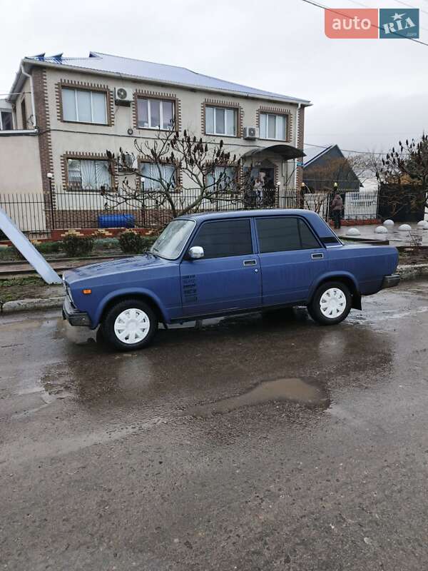 ВАЗ / Lada 2107 2005