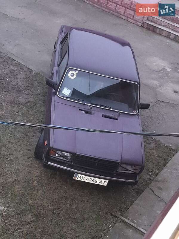 Седан ВАЗ / Lada 2107 2004 в Каменец-Подольском фото 4 Седан ВАЗ / Lada 2107 2004 в Каменец-Подольском