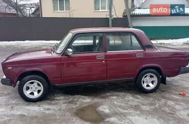 Седан ВАЗ 2107 2000 в Тячеві