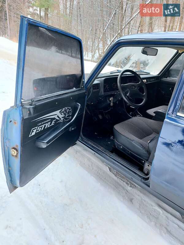 Седан ВАЗ / Lada 2107 2005 в Тростянце