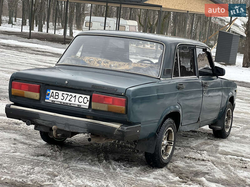 Седан ВАЗ / Lada 2107 1996 в Вапнярке фото 5 Седан ВАЗ / Lada 2107 1996 в Вапнярке