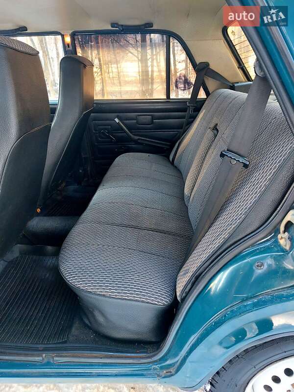 Седан ВАЗ / Lada 2107 2005 в Тростянце