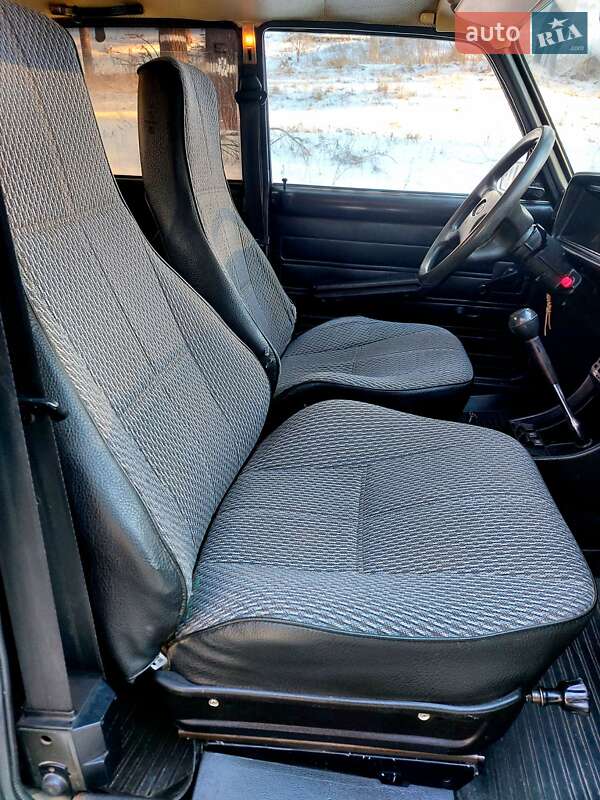 Седан ВАЗ / Lada 2107 2005 в Тростянце