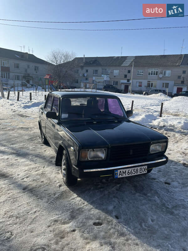 Седан ВАЗ / Lada 2107 1984 в Попельне фото 2 Седан ВАЗ / Lada 2107 1984 в Попельне