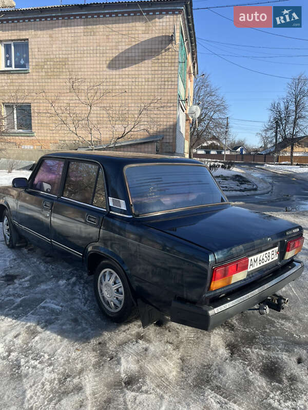 Седан ВАЗ / Lada 2107 1984 в Попельне фото 7 Седан ВАЗ / Lada 2107 1984 в Попельне