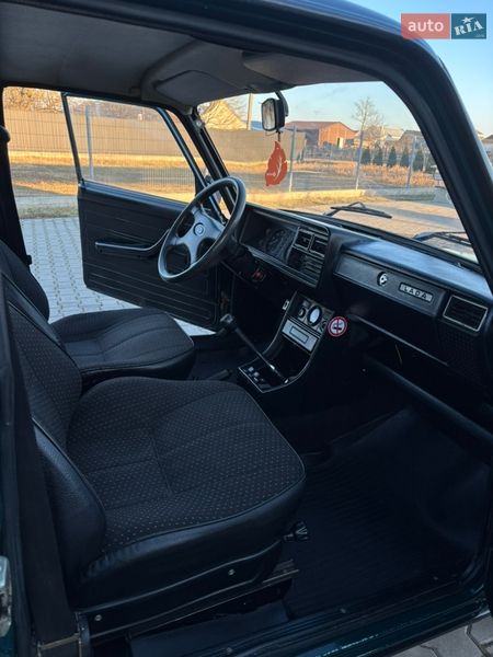 Седан ВАЗ / Lada 2107 2006 в Черновцах